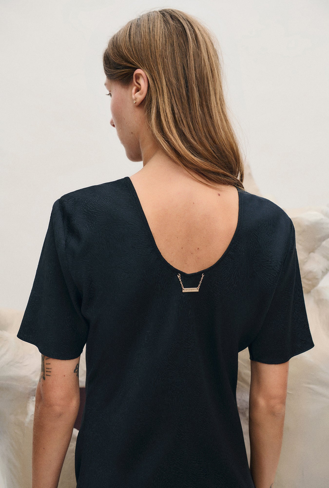 SHORT SLEEVE BIAS DRESS CORAL JACQUARD BLACK