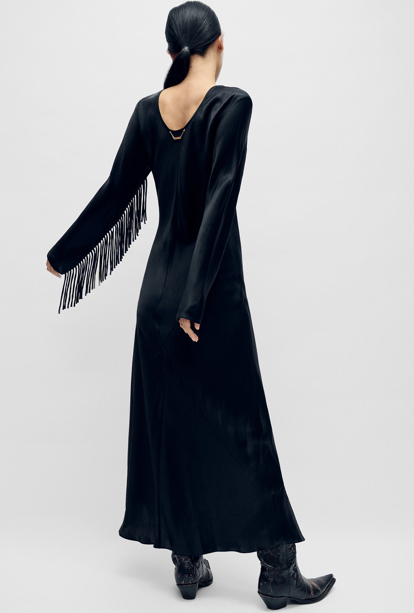 FRINGE FULL SLEEVE BIAS DRESS BLACK