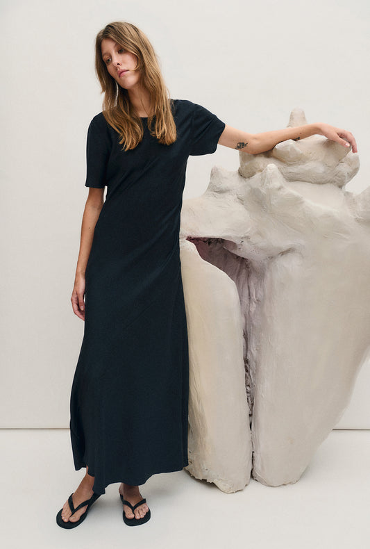 SHORT SLEEVE BIAS DRESS CORAL JACQUARD BLACK